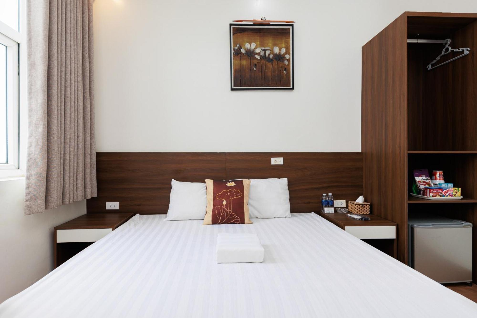 OYO 472 Khách sạn Lenka gần Bệnh viện Nam Thăng Long Hà Nội Ngoại thất bức ảnh