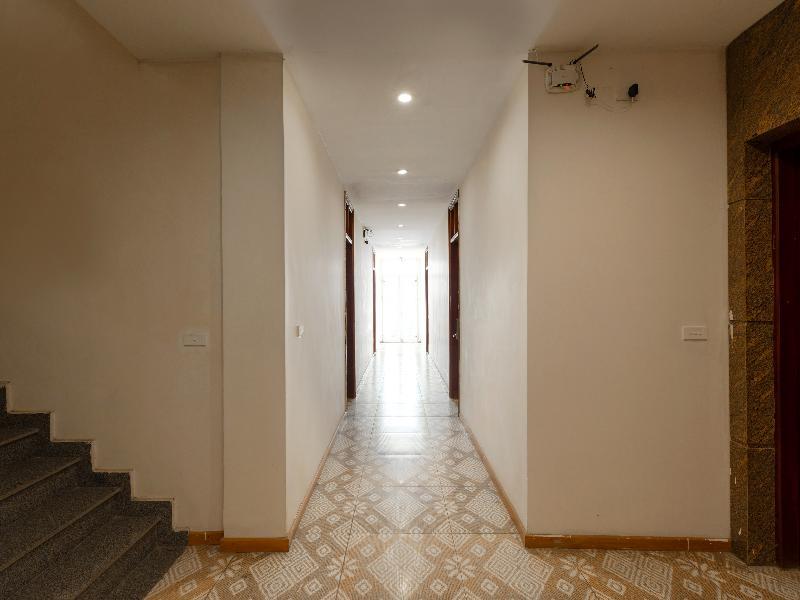 OYO 472 Khách sạn Lenka gần Bệnh viện Nam Thăng Long Hà Nội Ngoại thất bức ảnh